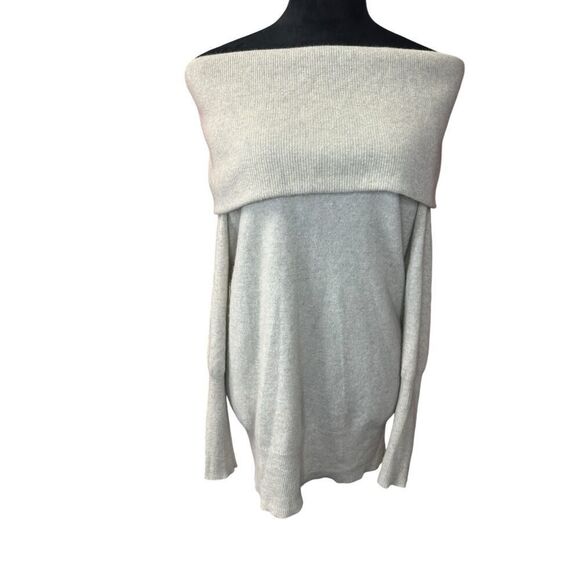 Lord & Taylorβ100% Cashmere Off Shoulder Sweater Gray XS Soft Cozy Elegant - Picture 2 of 10